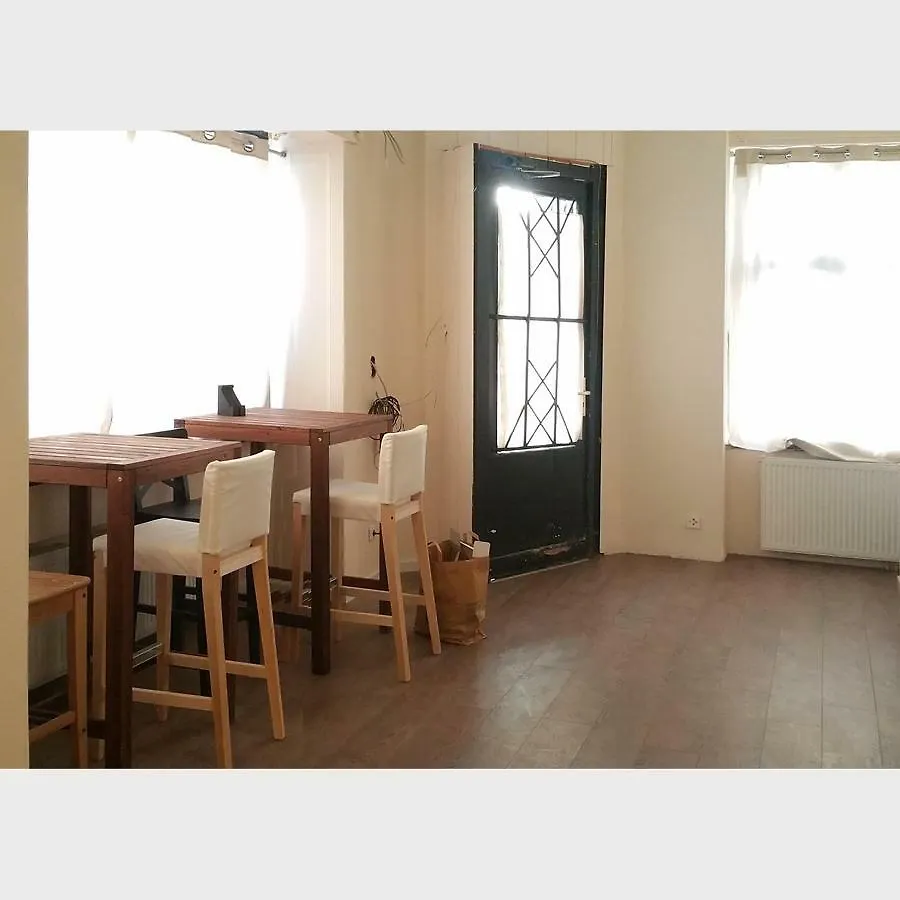 Hostel Lodgecity - Private Rooms B Berlin